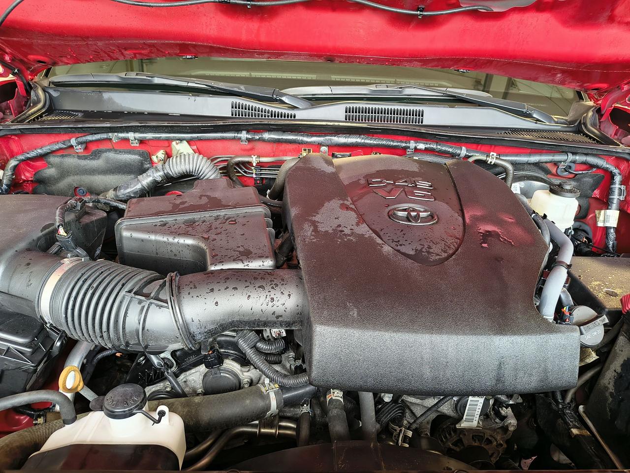 2022 Toyota Tacoma TRD Sport Photo0
