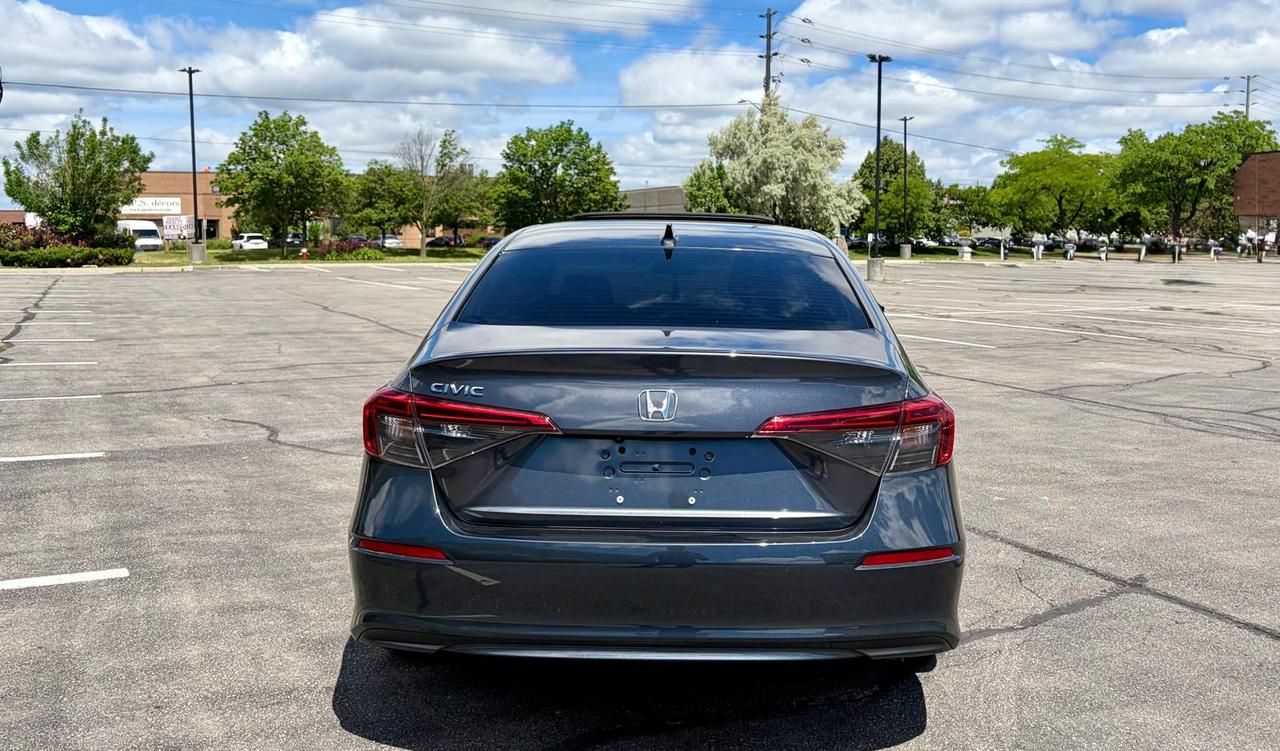 2022 Honda Civic EX Photo