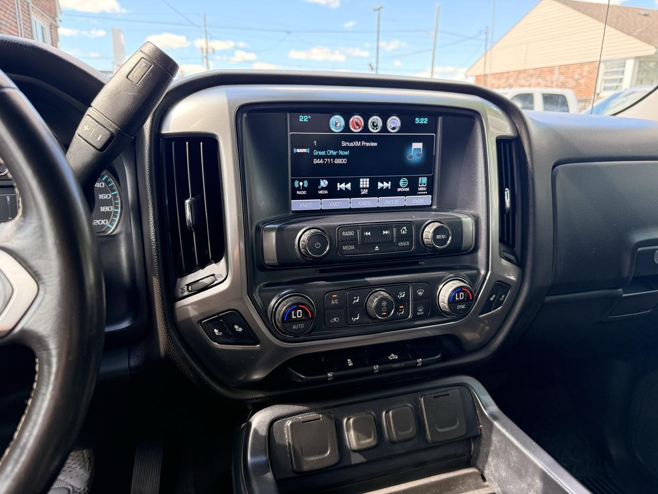 2017 Chevrolet Silverado 1500 LT Photo