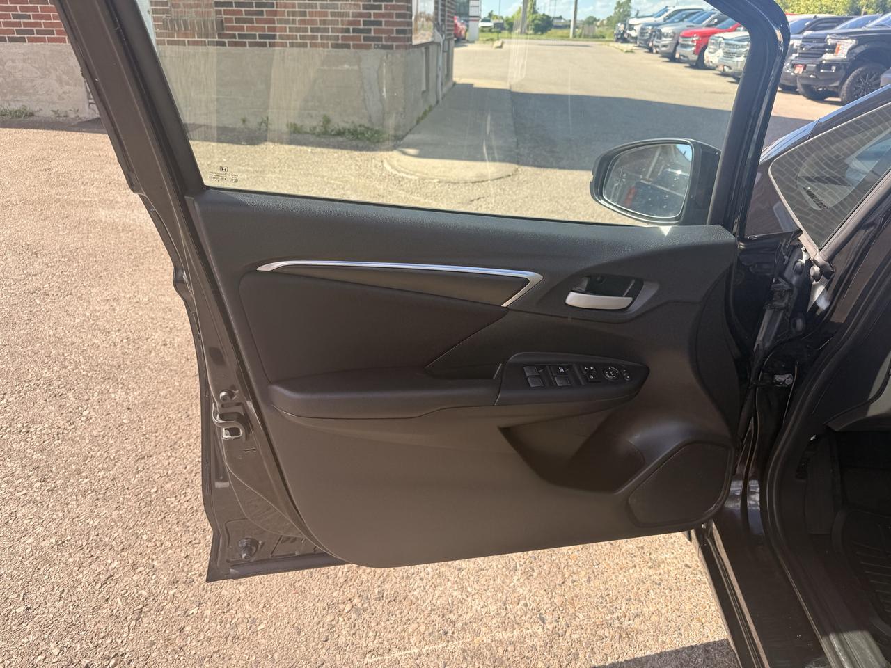 2015 Honda Fit LX Photo