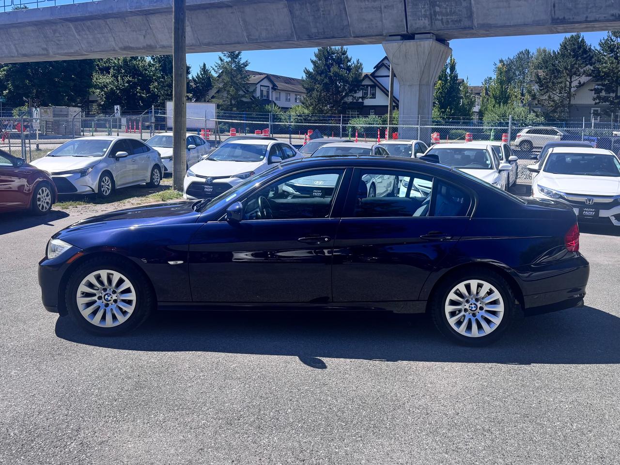 2009 BMW 3 Series FINANCING AVAILABLE Photo8