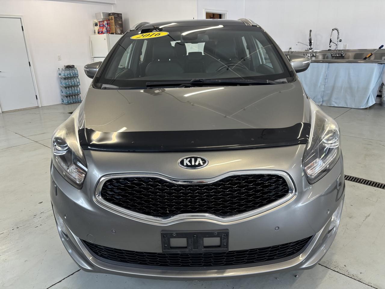 2016 Kia Rondo EX ~7 PASSENGER~ Photo