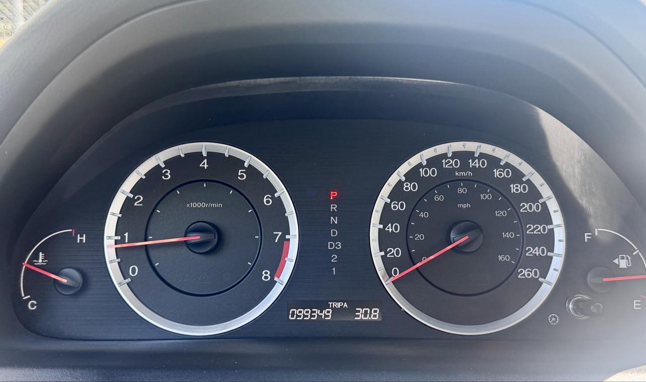 2008 Honda Accord FINANCING AVAILABLE Photo11