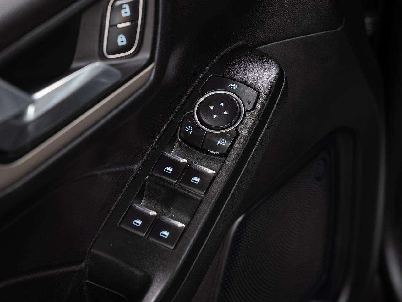 2021 Ford Escape SEL | Leather | Heated Seats | LKAS | CarPlay
