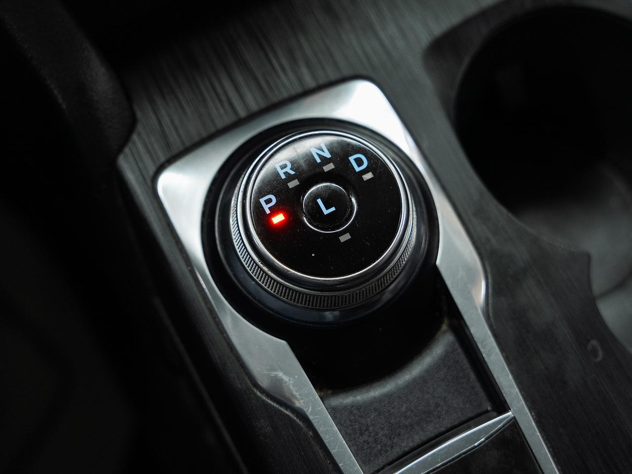 2021 Ford Escape SEL | Leather | Heated Seats | LKAS | CarPlay