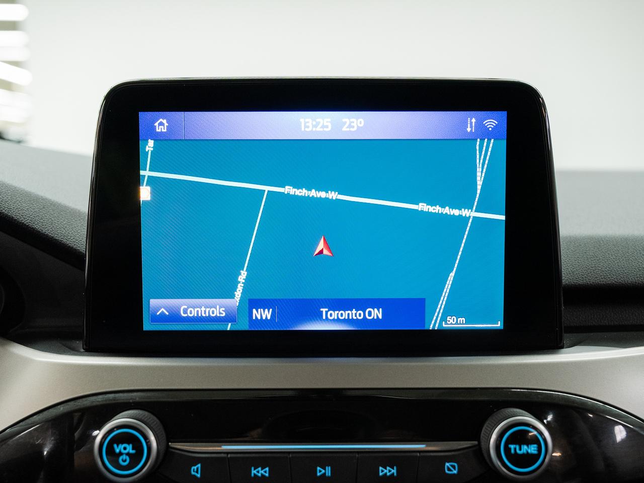 2021 Ford Escape SEL | Leather | Heated Seats | LKAS | CarPlay Photo
