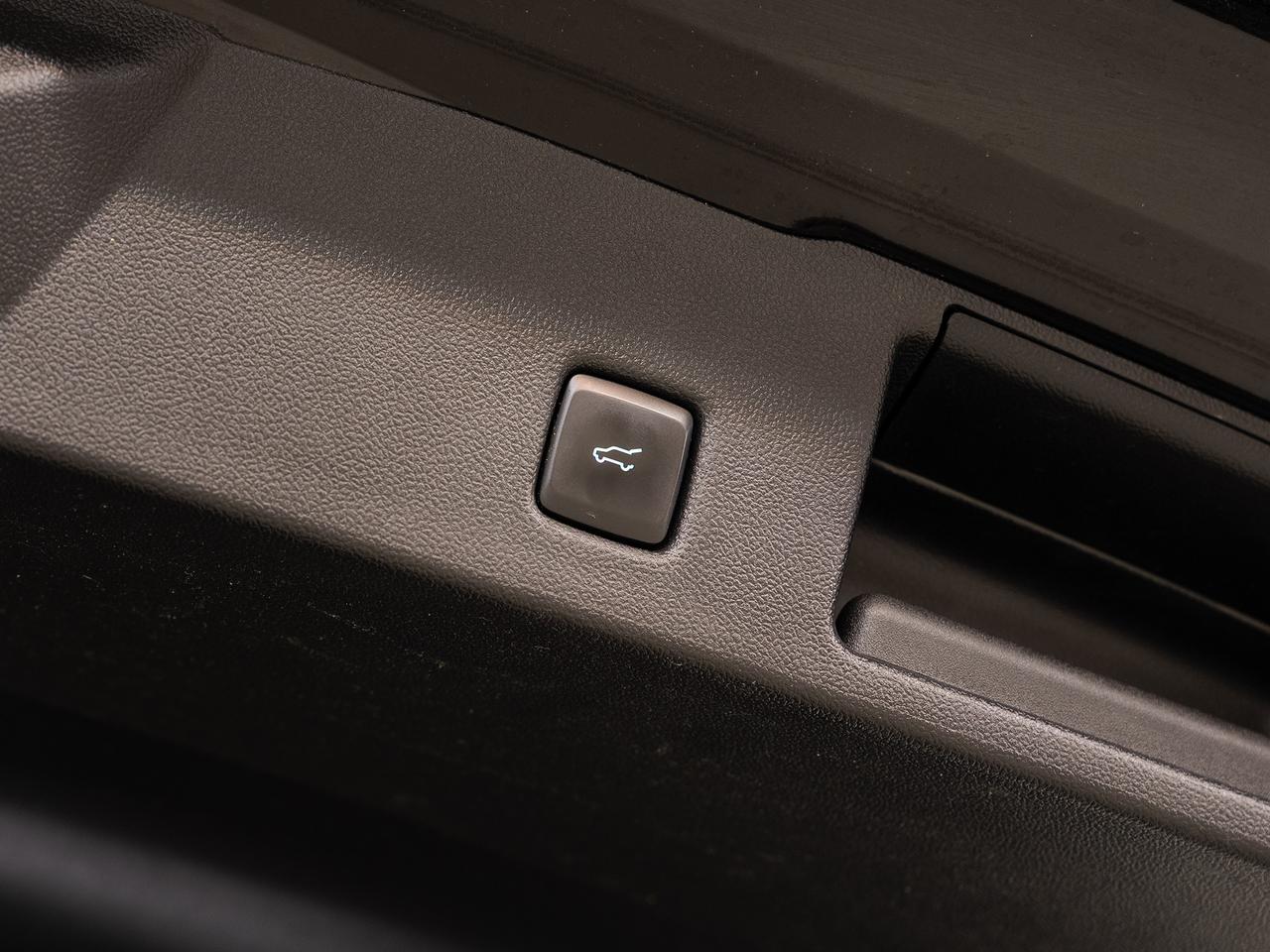 2021 Ford Escape SEL | Leather | Heated Seats | LKAS | CarPlay Photo