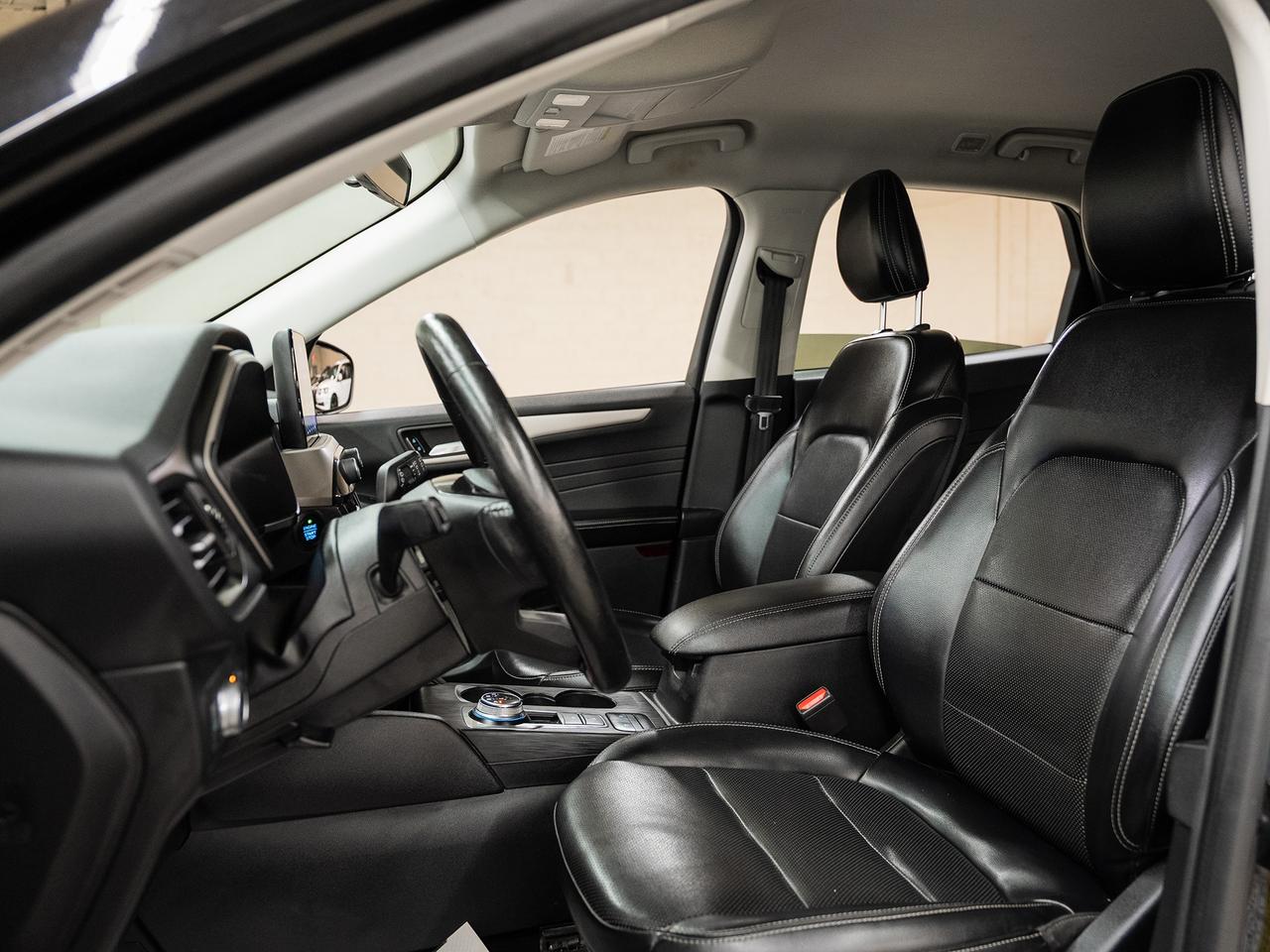 2021 Ford Escape SEL | Leather | Heated Seats | LKAS | CarPlay Photo