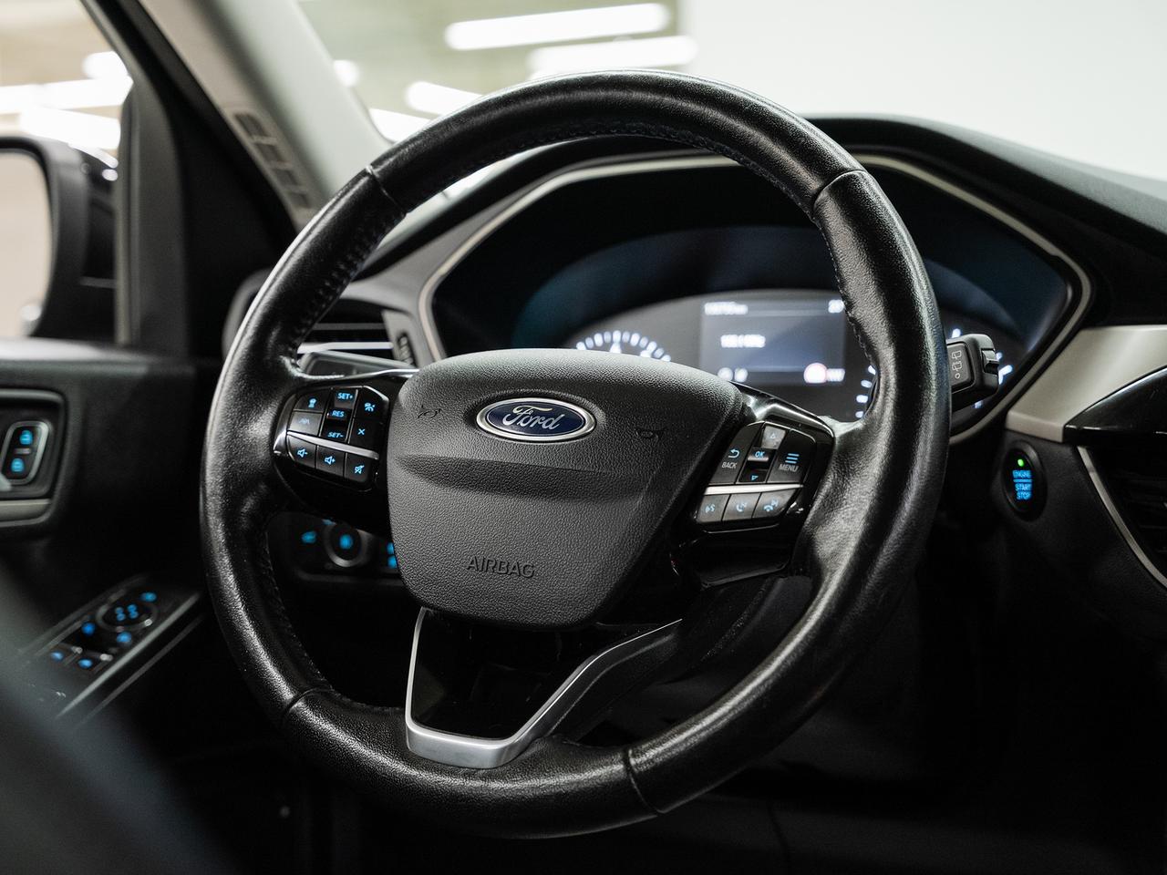 2021 Ford Escape SEL | Leather | Heated Seats | LKAS | CarPlay Photo