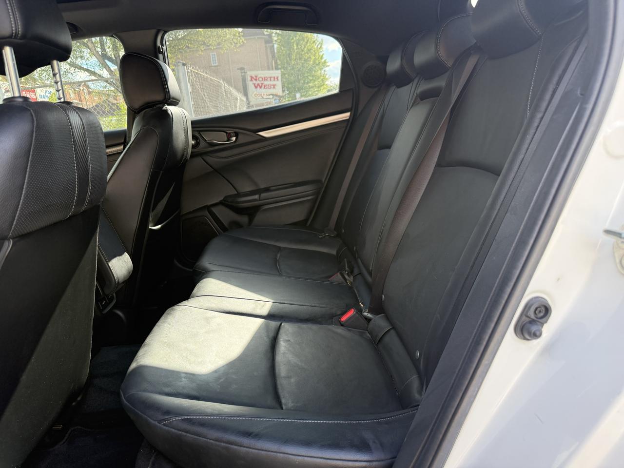 2021 Honda Civic Sport Touring Photo