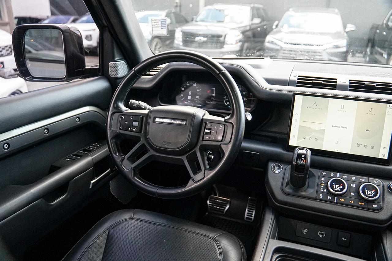 2023 Land Rover Defender 130 X AWD |8 PASS|HUD|NAVI|PANO|COOLED SEATS| Photo