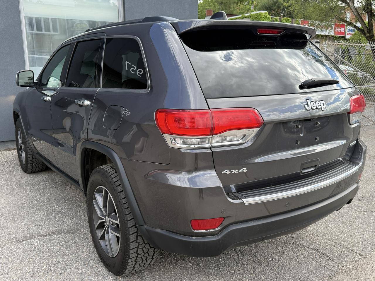 2017 Jeep Grand Cherokee Limited Photo