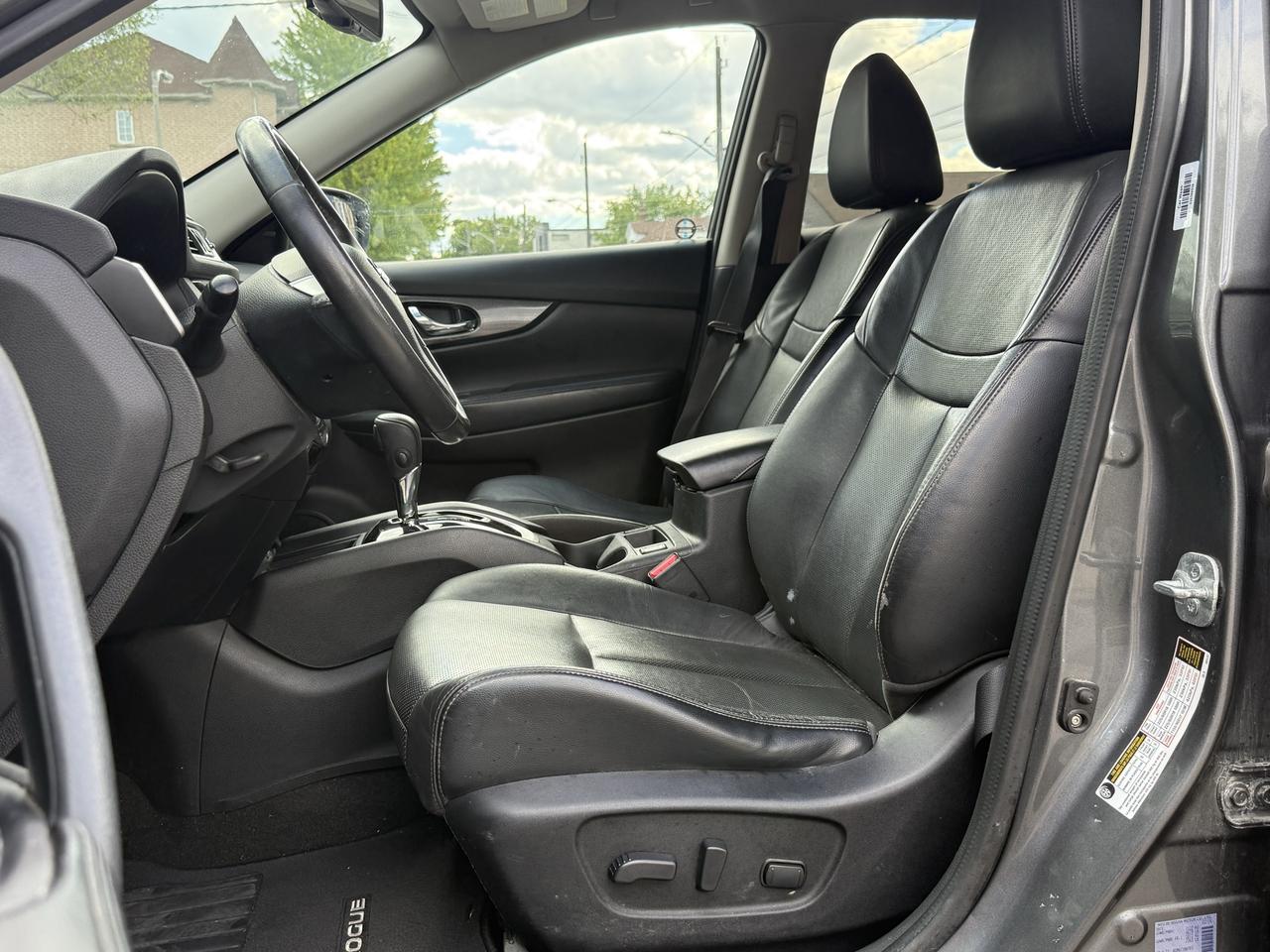2014 Nissan Rogue SL Photo