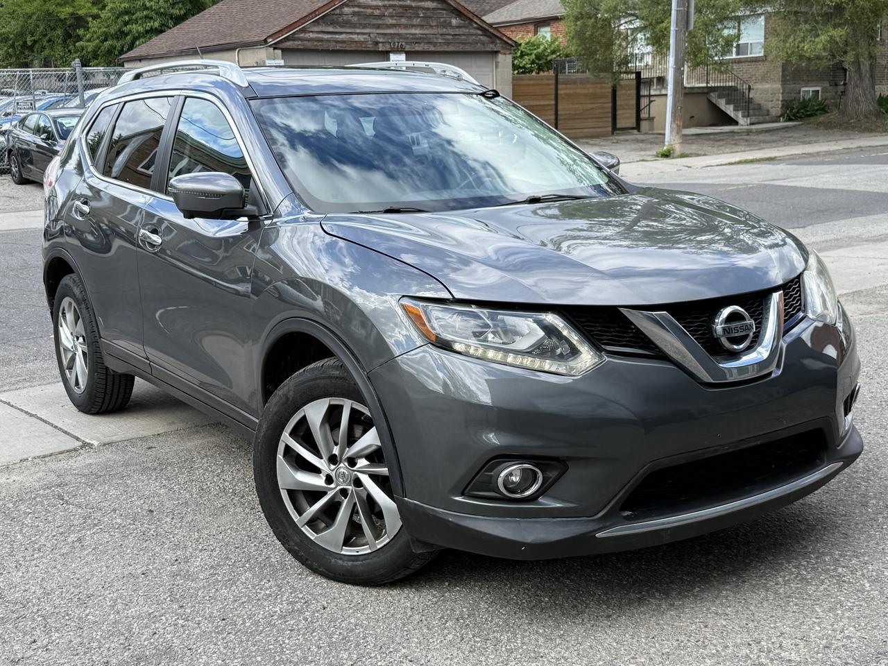 2014 Nissan Rogue SL Photo
