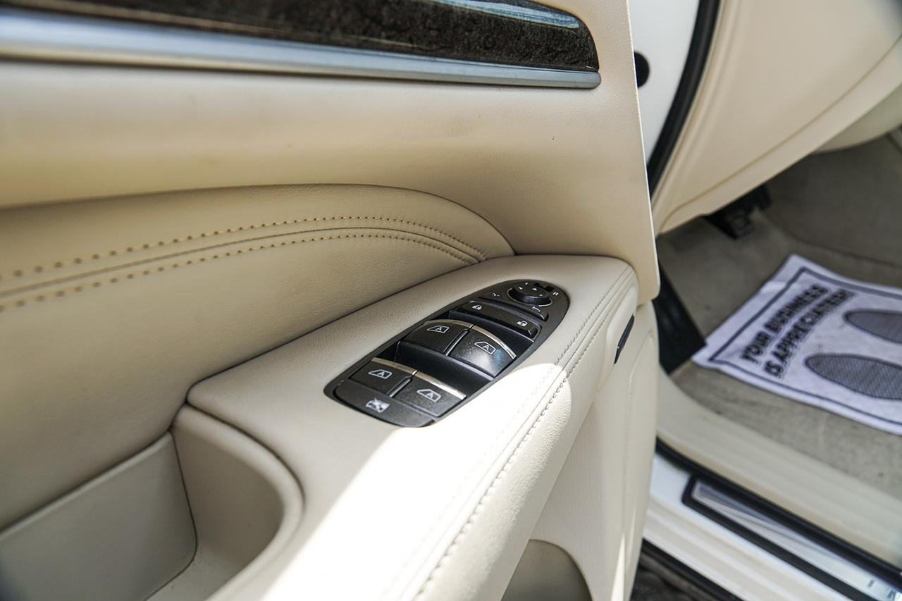 2013 Infiniti JX35 AWD | 7 PASS | NAVI | SUNROOF | HEATED SEATS Photo
