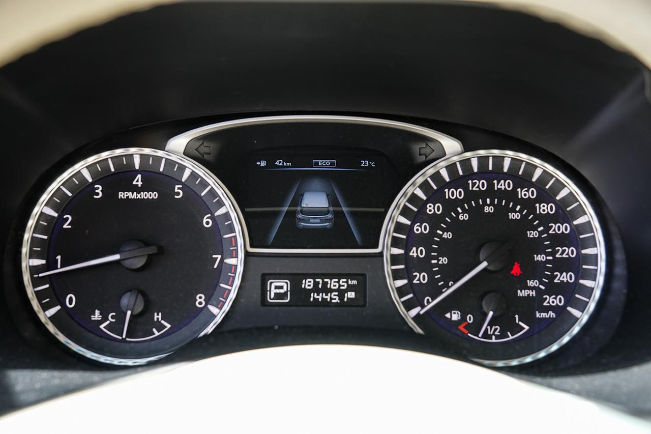 2013 Infiniti JX35 AWD | 7 PASS | NAVI | SUNROOF | HEATED SEATS Photo