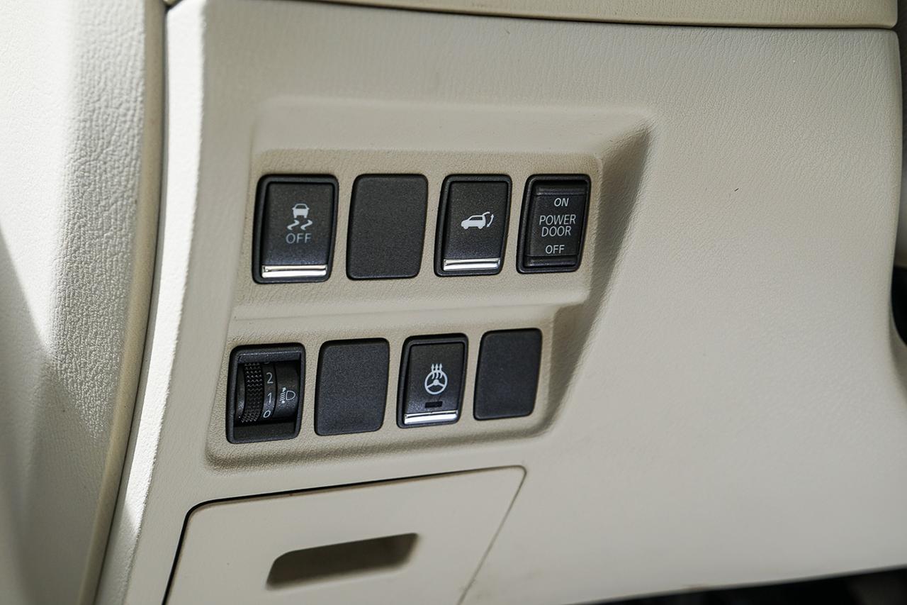 2013 Infiniti JX35 AWD | 7 PASS | NAVI | SUNROOF | HEATED SEATS Photo