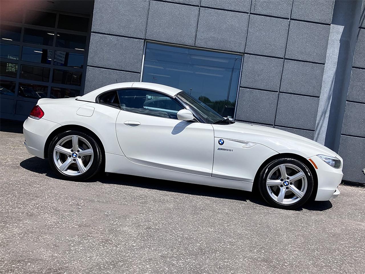 2012 BMW Z4 sDrive28i | NAVI | LEATHER | ALLOYS | CABRIO Photo