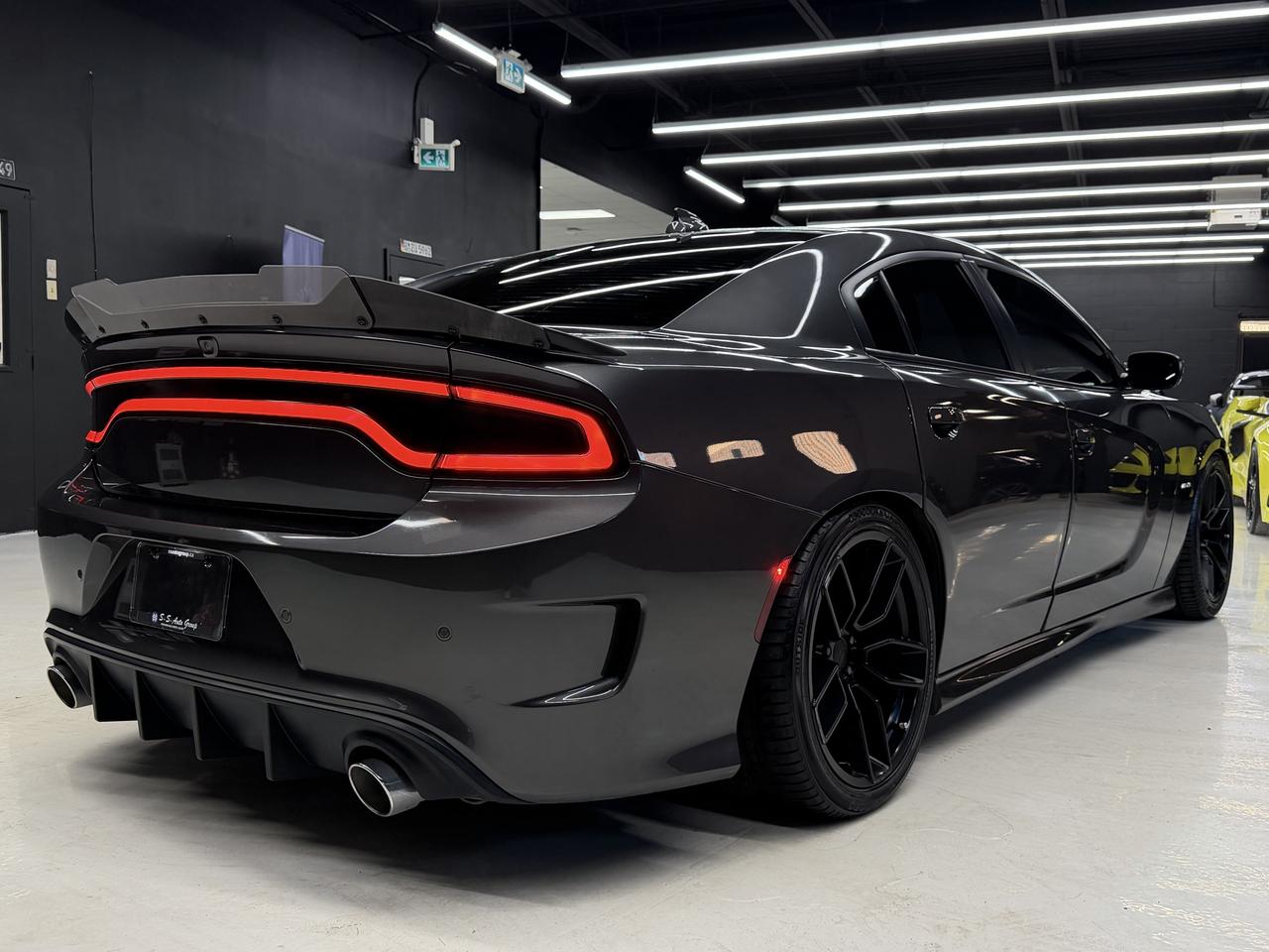 2019 Dodge Charger R/T|5.7L HEMI|NAV|BACKUP|BSM|ONE OWNER| Photo