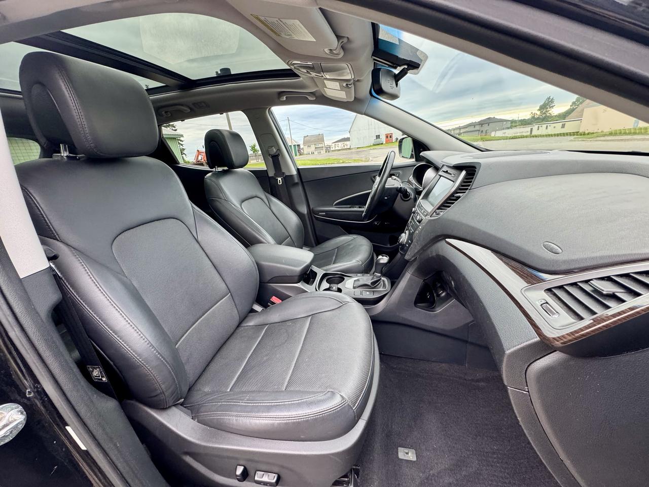2017 Hyundai Santa Fe Sport Limited Photo