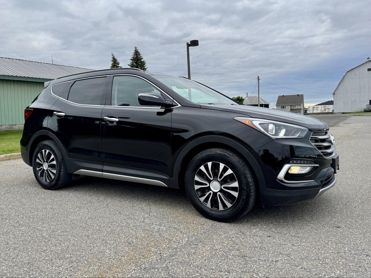 2017 Hyundai Santa Fe Sport Limited Photo