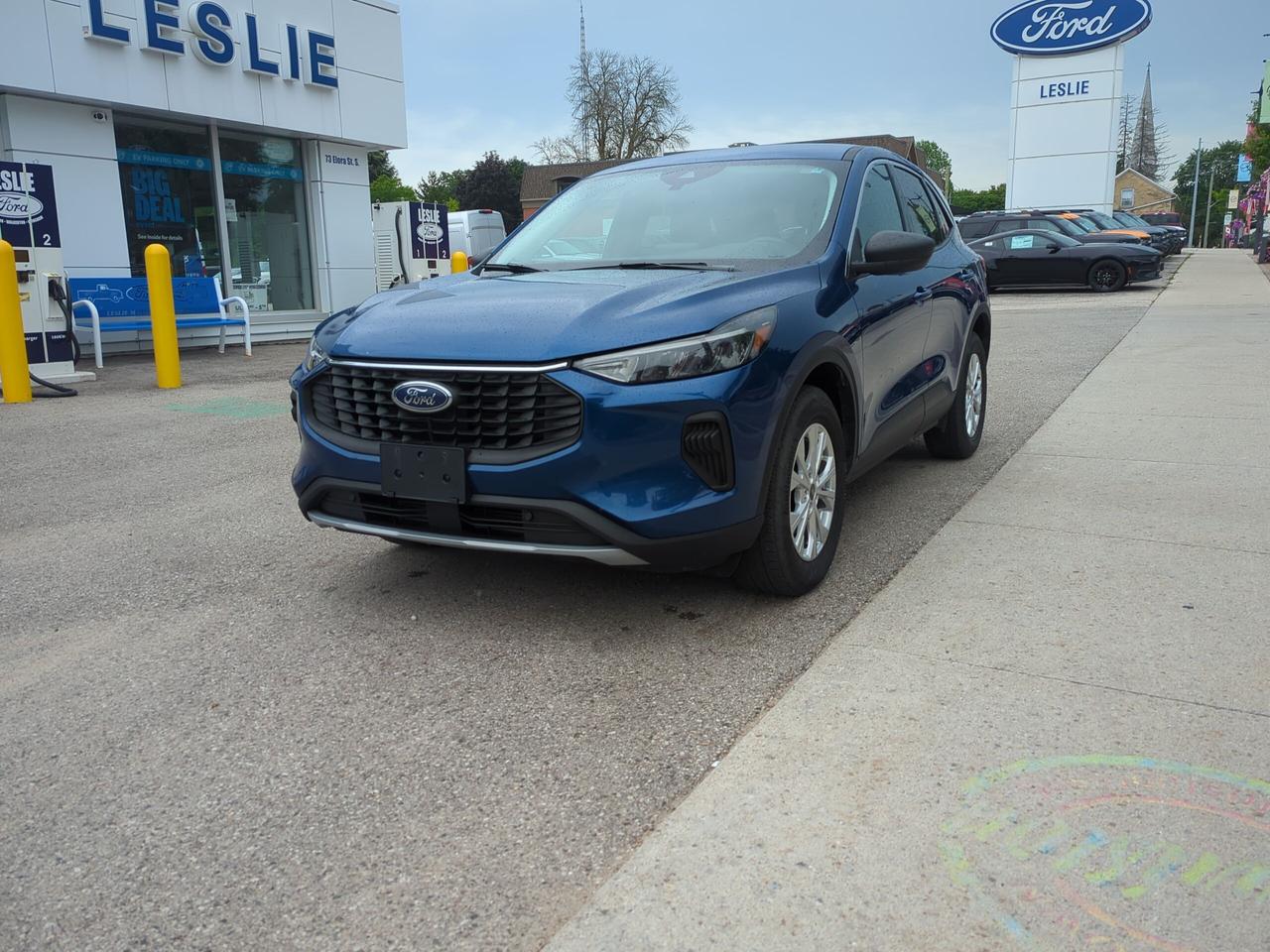 <p>This accident free trade includes:</p><ul><li>Power Heated Front Seats</li><li>Heated Steering Wheel</li><li>Remote Start</li><li>Reverse Camera</li><li>Keyless Entry w/ Push Button Start</li><li>Lane Keeping System</li><li>Auto High Beams</li></ul><p>&nbsp;</p>