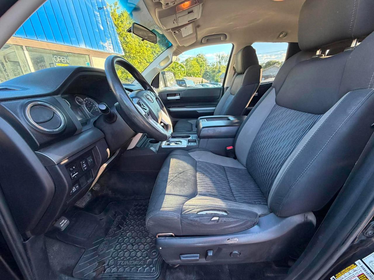 2016 Toyota Tundra 4WD Double Cab 146" 4.6L SR Photo