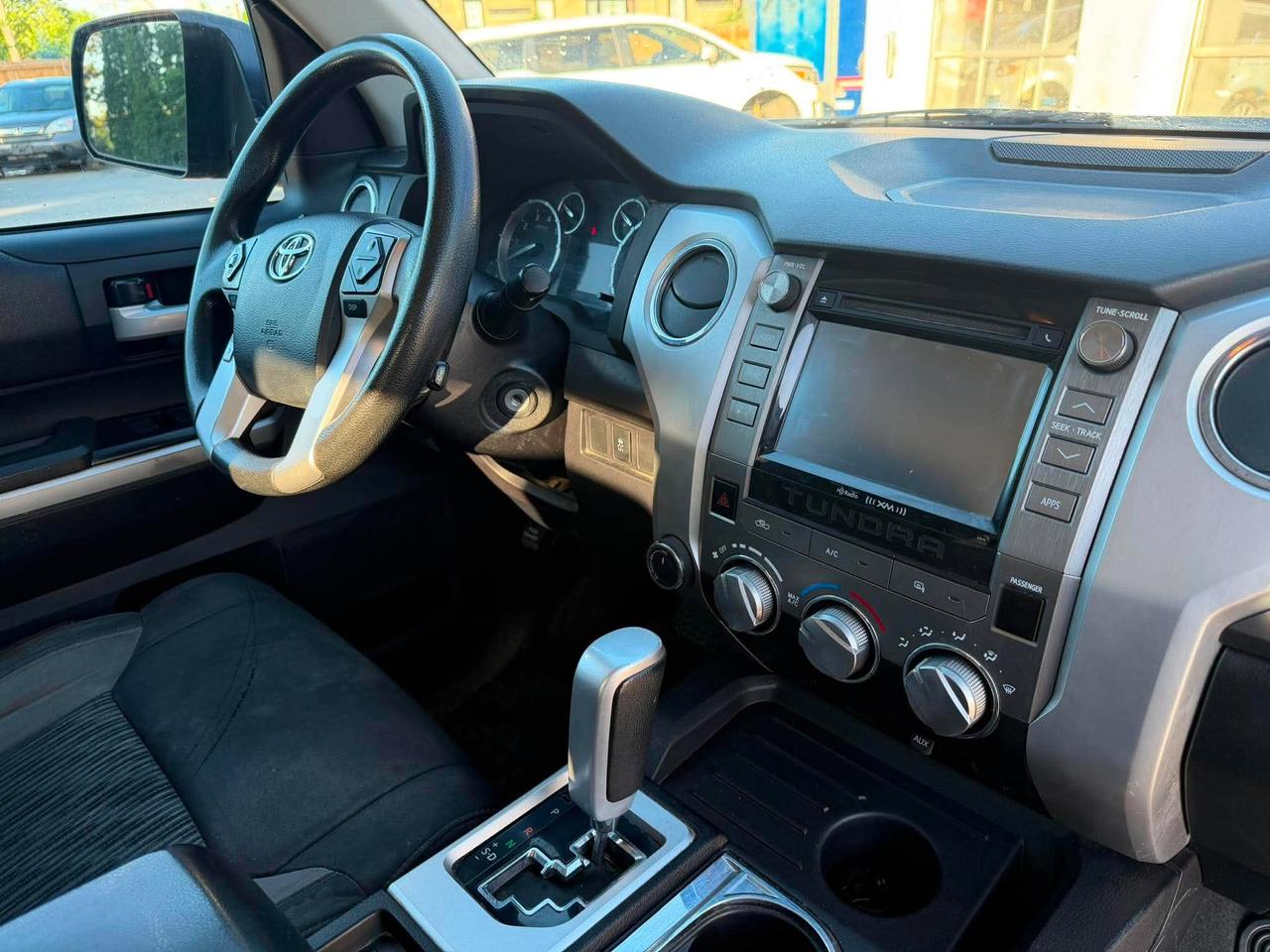 2016 Toyota Tundra 4WD Double Cab 146" 4.6L SR Photo