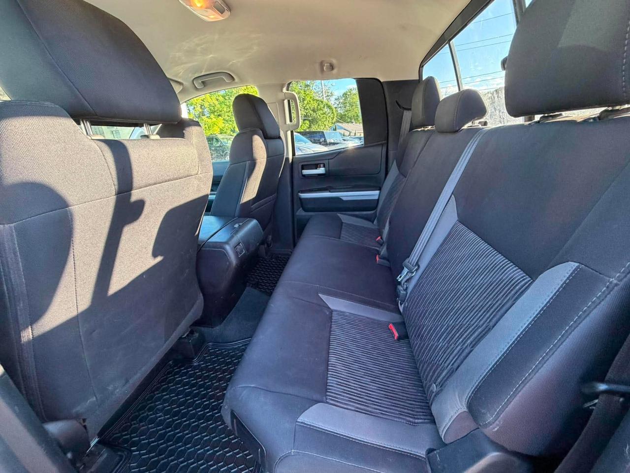 2016 Toyota Tundra 4WD Double Cab 146" 4.6L SR Photo