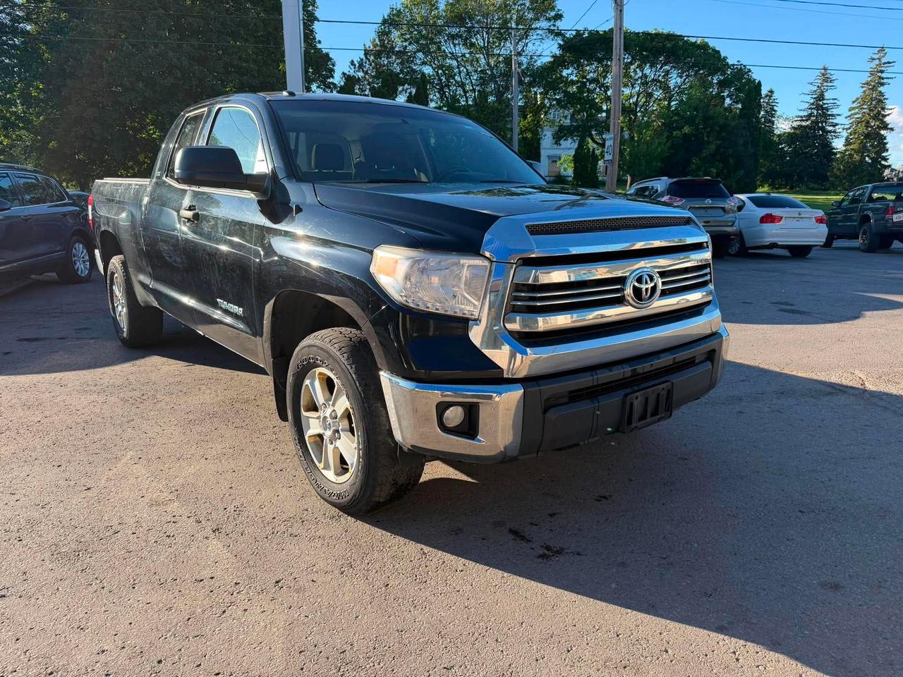 2016 Toyota Tundra 4WD Double Cab 146" 4.6L SR Photo0