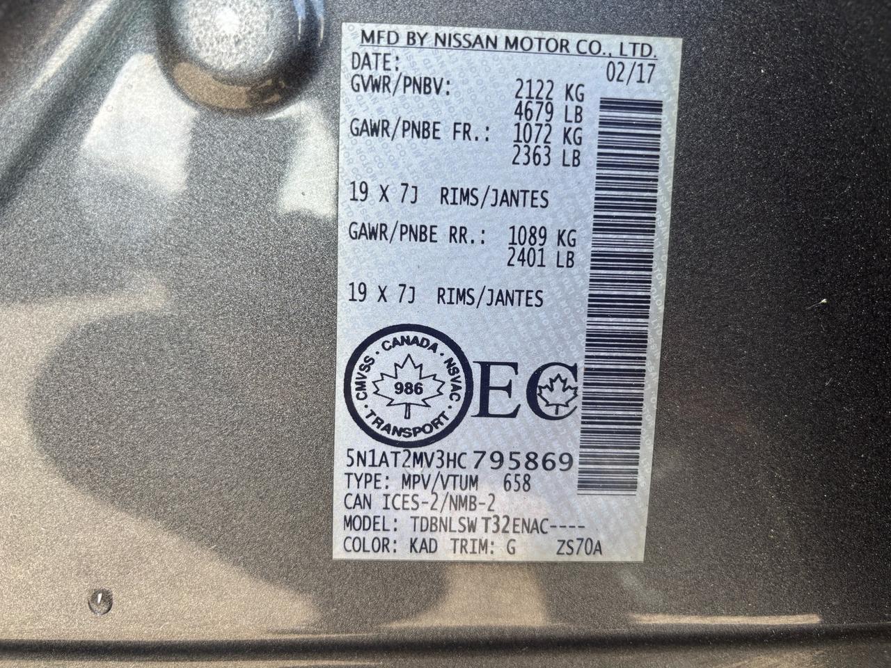 2017 Nissan Rogue SL AWD Pano roof, Navi, Leather Photo
