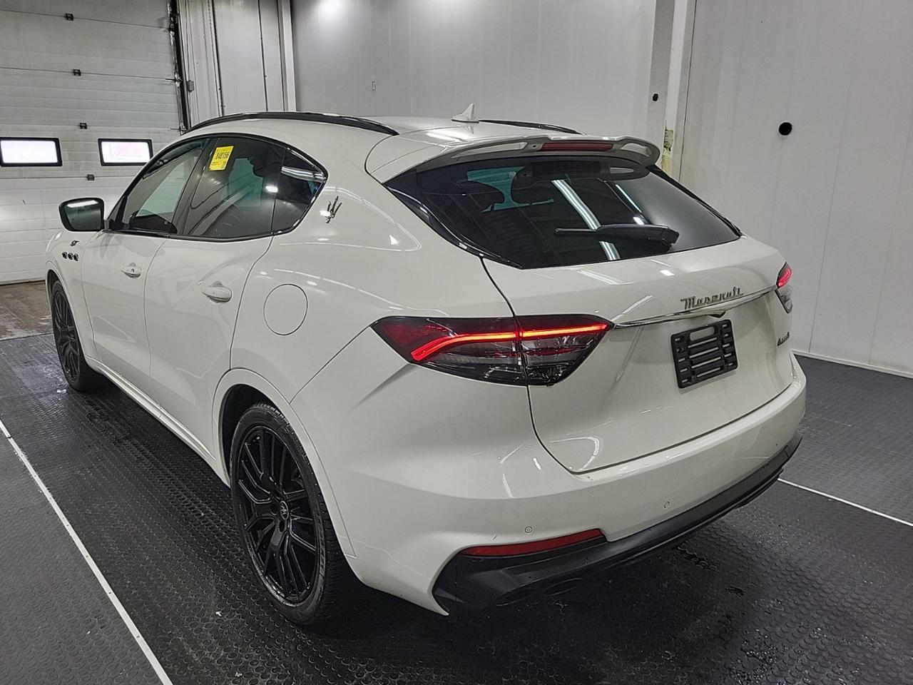 2022 Maserati Levante GT AWD - Navigation System - Blind Spot Monitor !!! Photo