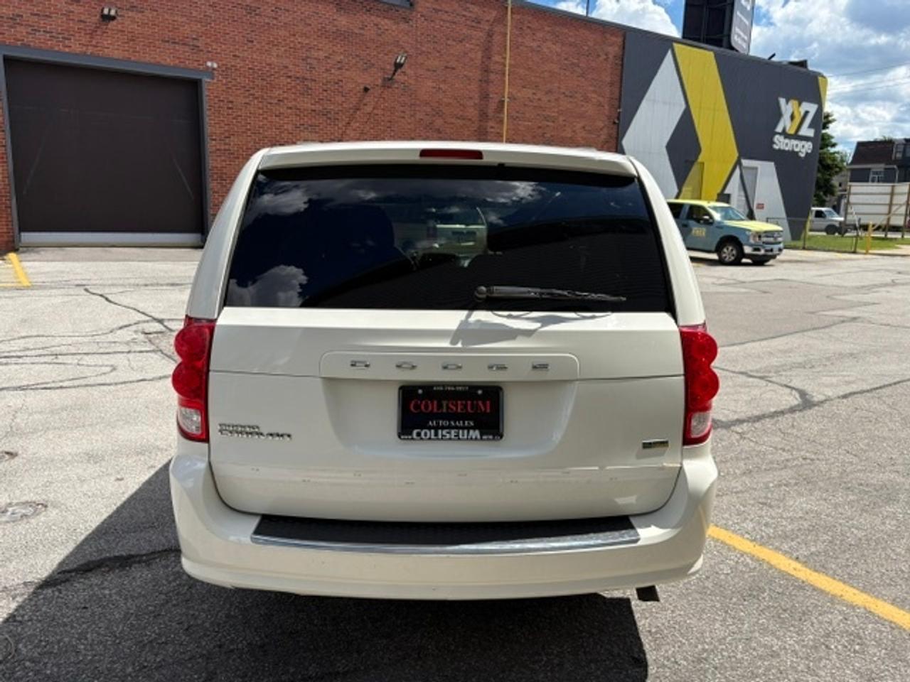 2012 Dodge Grand Caravan SXT **1 OWNER-STOW N GO-ONLY 88,000KM-NO ACCIDENTS** Photo3