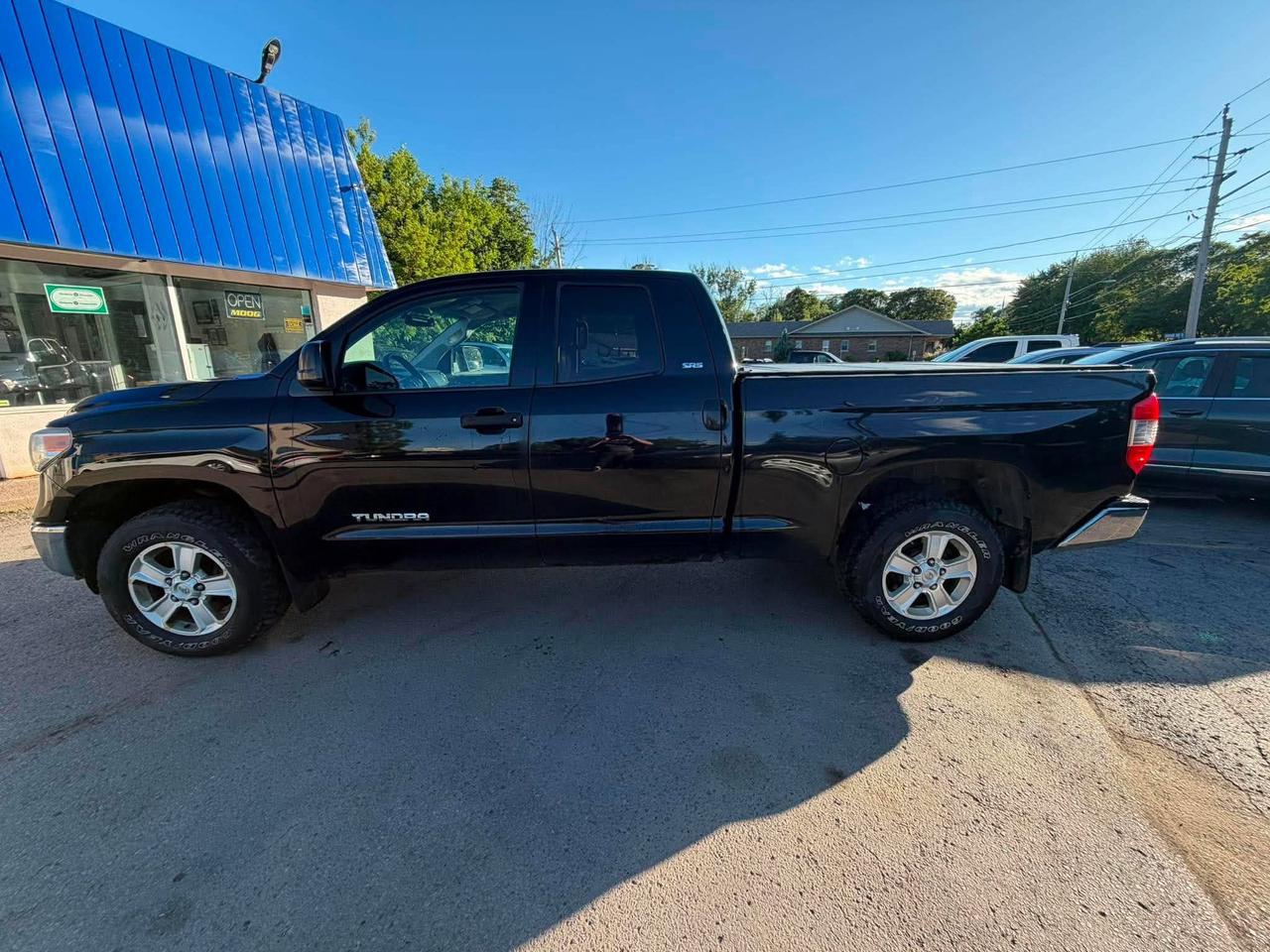 2016 Toyota Tundra 4WD Double Cab 146" 4.6L SR Photo