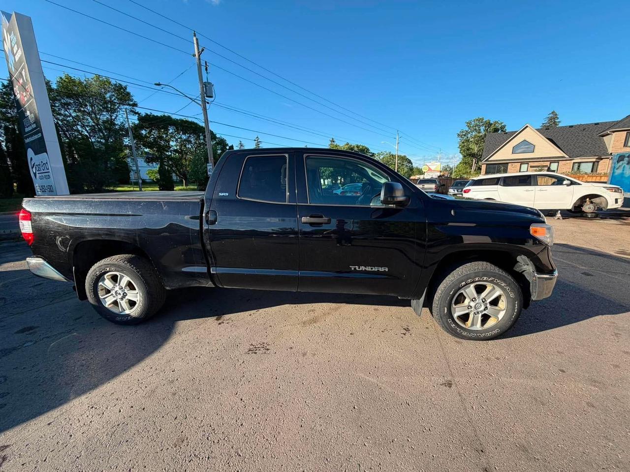 2016 Toyota Tundra 4WD Double Cab 146" 4.6L SR Photo