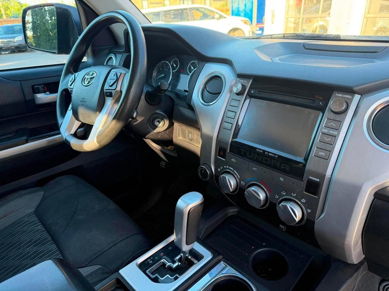 2016 Toyota Tundra 4WD Double Cab 146" 4.6L SR Photo