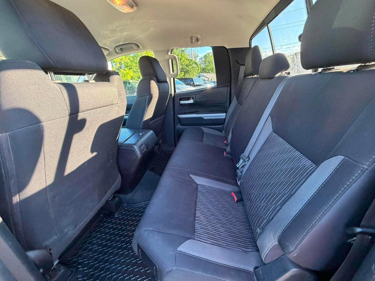 2016 Toyota Tundra 4WD Double Cab 146" 4.6L SR Photo