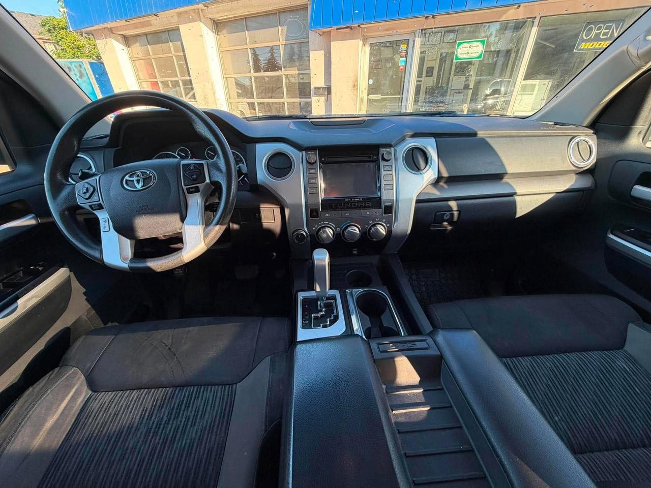 2016 Toyota Tundra 4WD Double Cab 146" 4.6L SR Photo