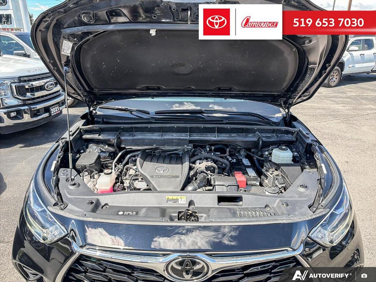 2023 Toyota Highlander Limited Platinum Photo