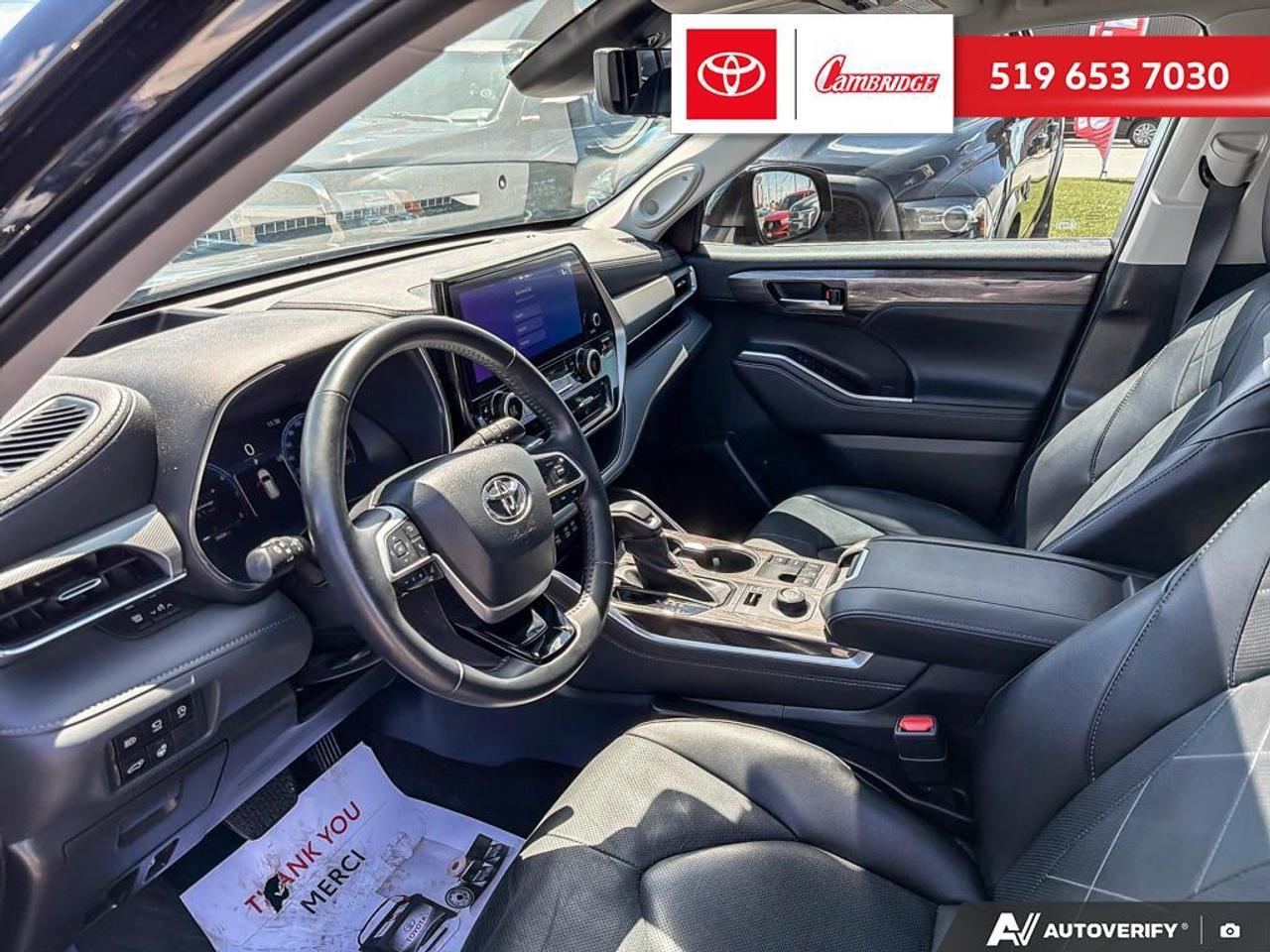 2023 Toyota Highlander Limited Platinum Photo