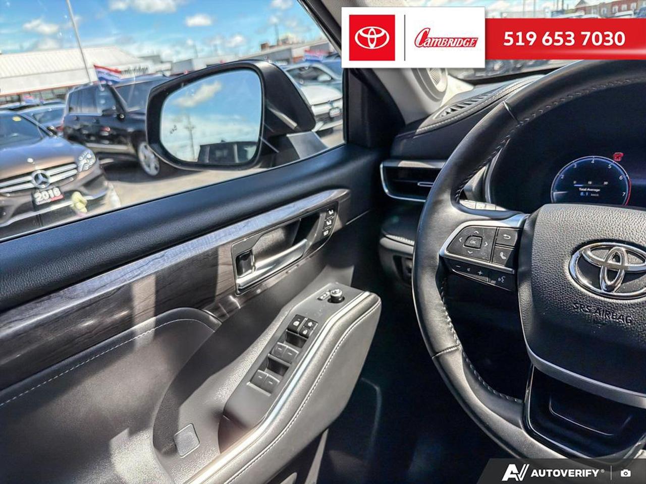 2023 Toyota Highlander Limited Platinum Photo