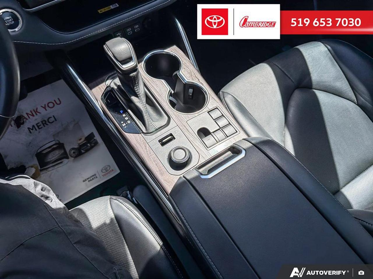 2023 Toyota Highlander Limited Platinum Photo