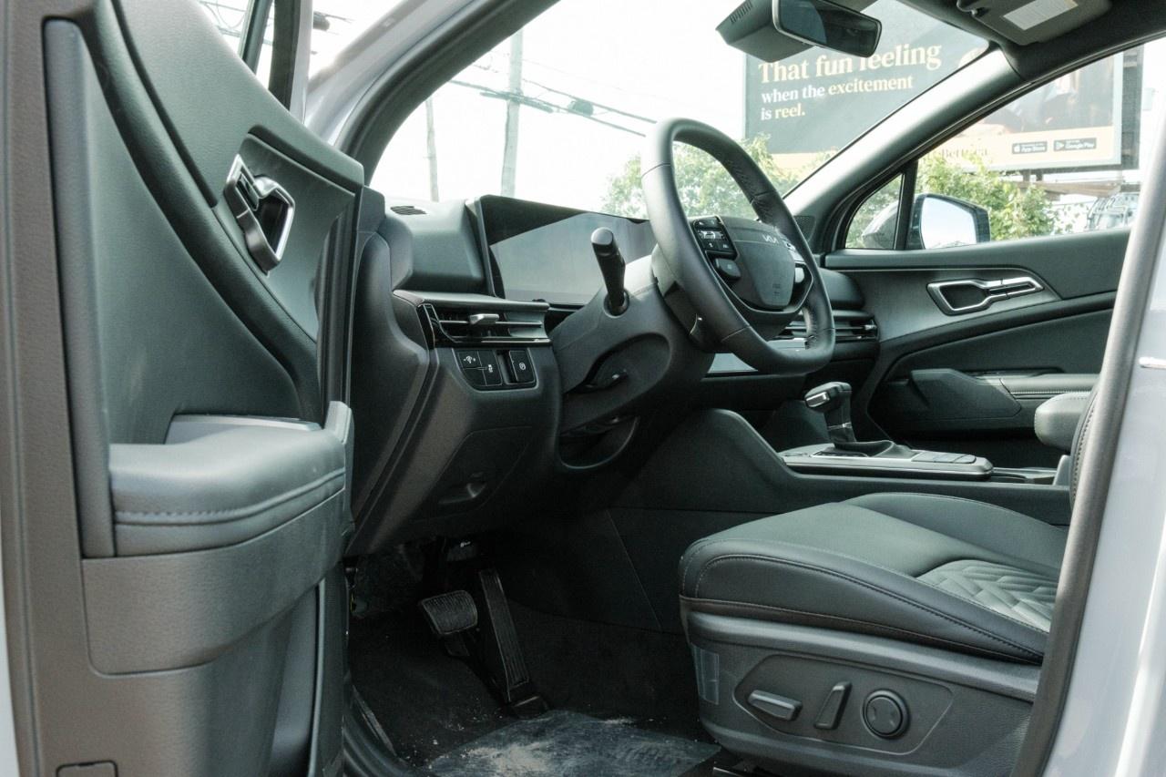 2026 Kia Sportage X-line AWD Photo
