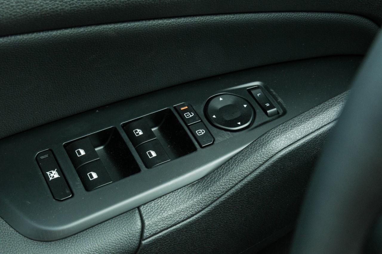 2026 Kia Sportage X-line AWD Photo