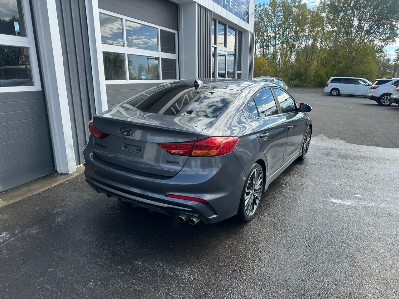 2018 Hyundai Elantra Sport Photo