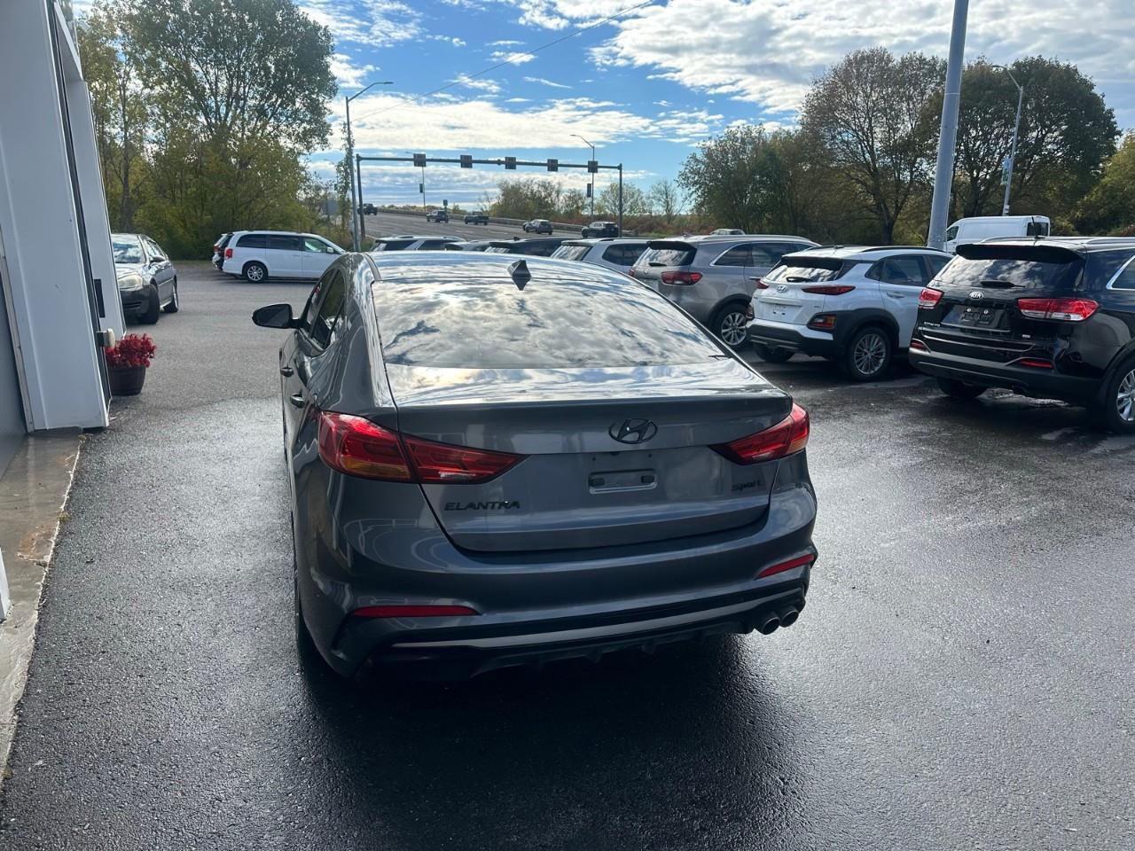 2018 Hyundai Elantra Sport Photo