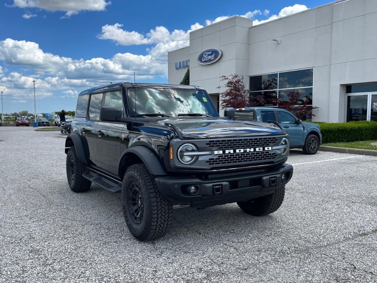 2026 Ford Bronco Badlands Photo