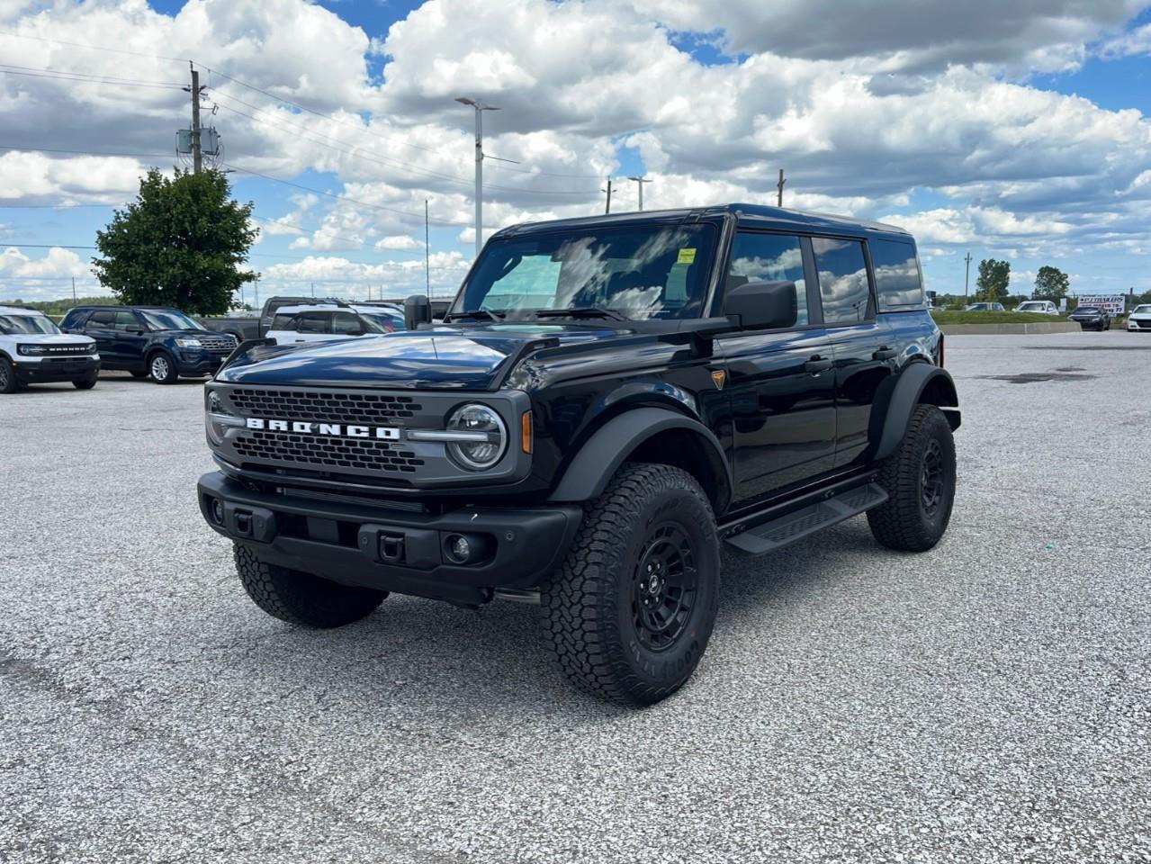 2026 Ford Bronco Badlands Photo