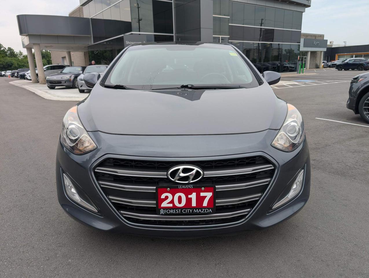 2017 Hyundai Elantra GT SE Photo