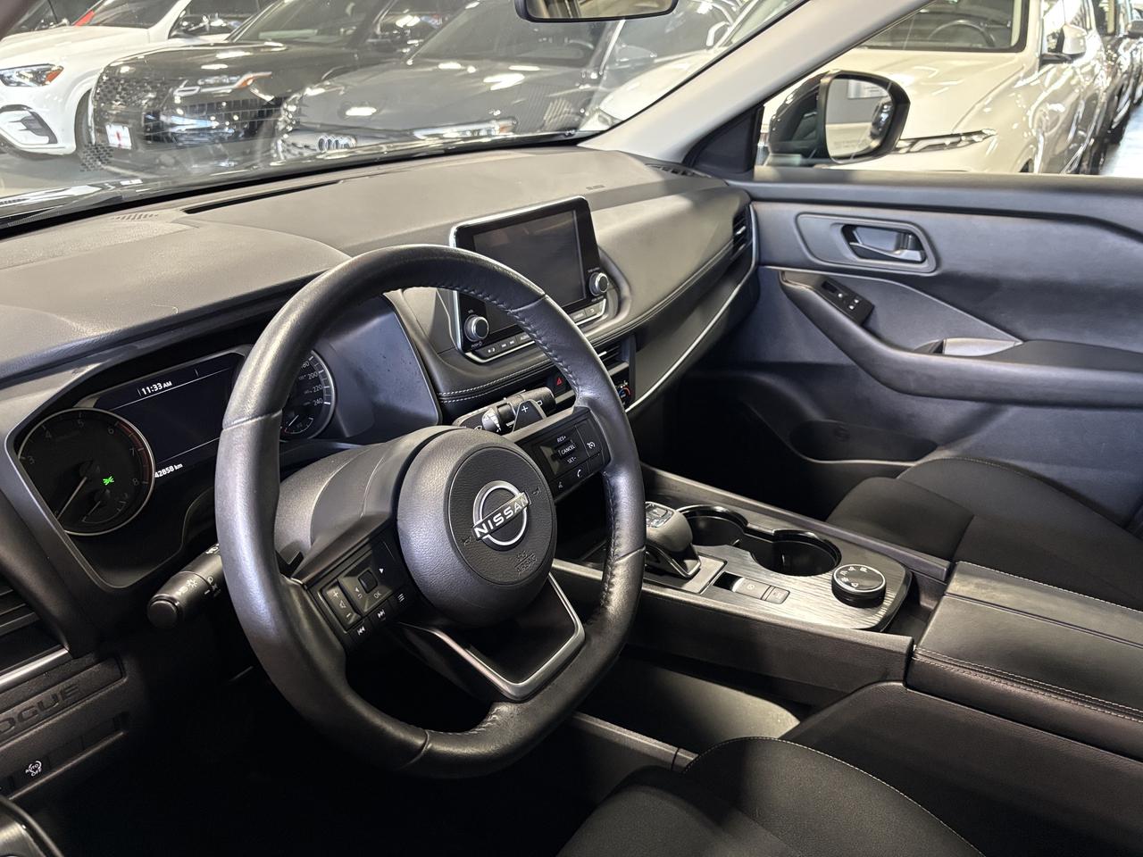 2024 Nissan Rogue S AWD|MULTITERRAIN|ALLOYS|HEATEDSEATS|BACKUPCAM|++ Photo